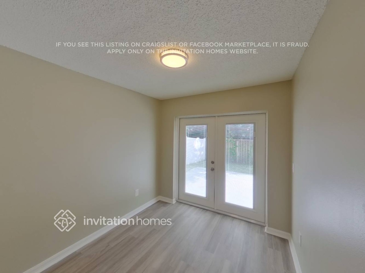 2475 Sagemont Dr - Photo 7 of 22
