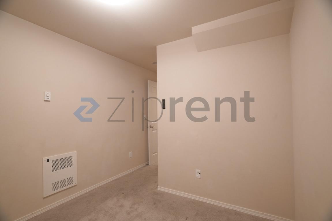 8520 Nesbit Ave N - Photo 7 of 21