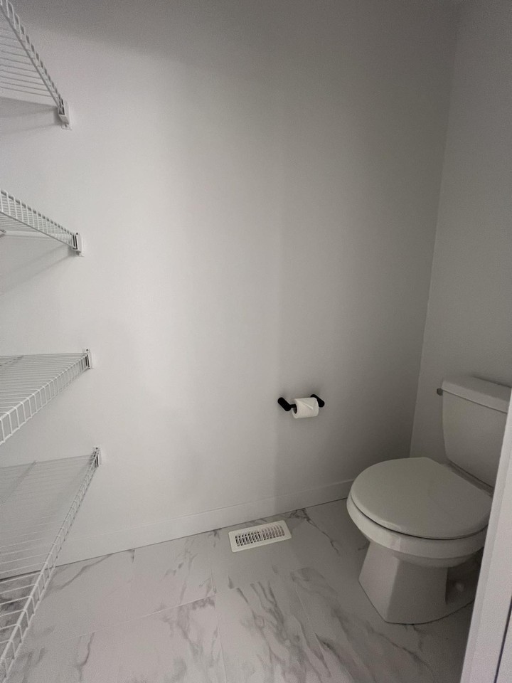 7133 178 Avenue - Photo 2 of 14