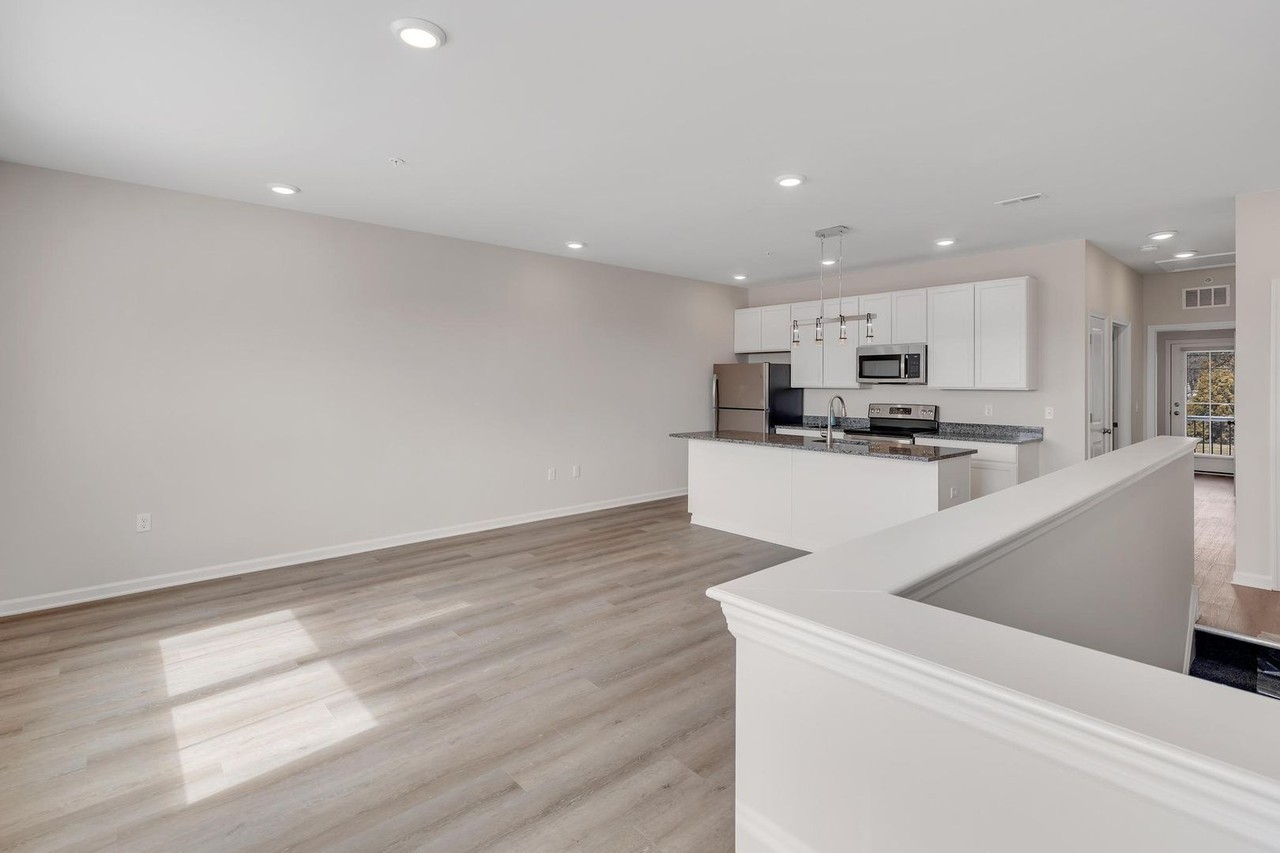 Sadsbury Square - Photo 2 of 20