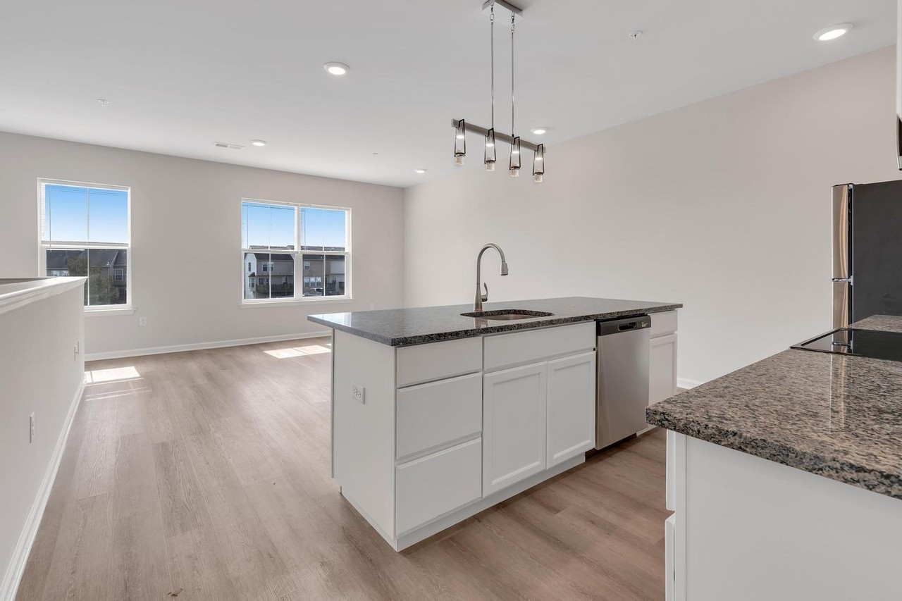 Sadsbury Square - Photo 3 of 20