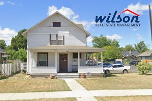 featured image of 302 S 8th Ave