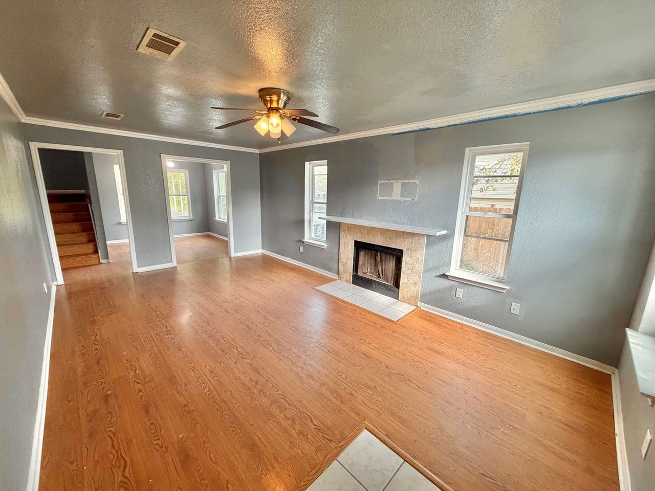 807 N 5th St - Photo 2 of 26