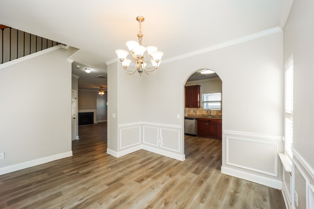 758 Sugarloaf Way - Photo 6 of 16