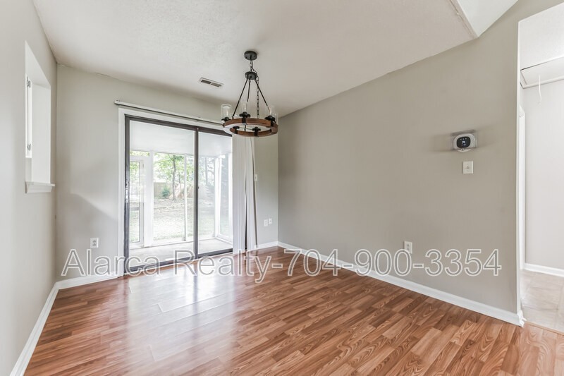 1207 Forest Wood Dr - Photo 6 of 20
