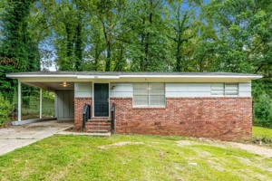 featured image of 204 Cathy Ln