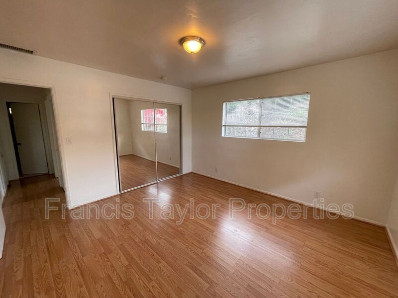 1467 Old Cedar Rd - Photo 5 of 8