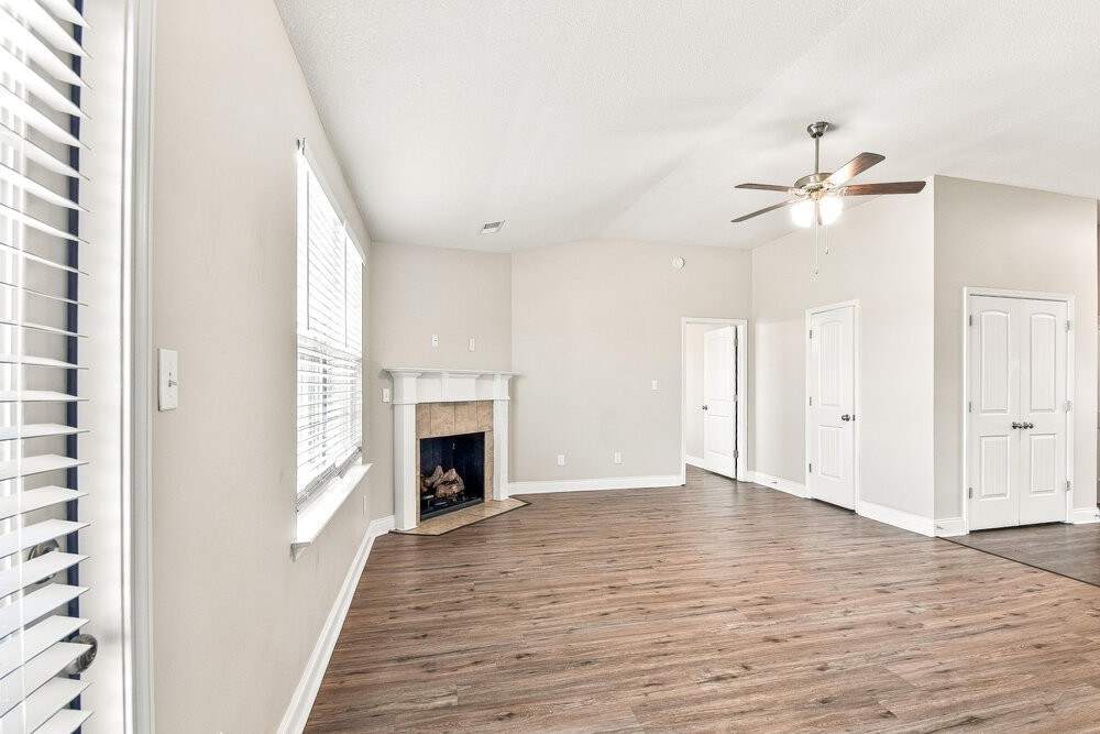 3441 Sabra Ln - Photo 6 of 16