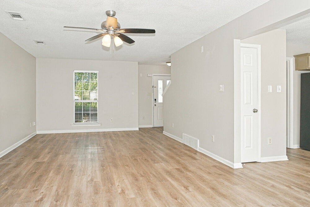 4800 Ridge Walk Ln - Photo 6 of 17