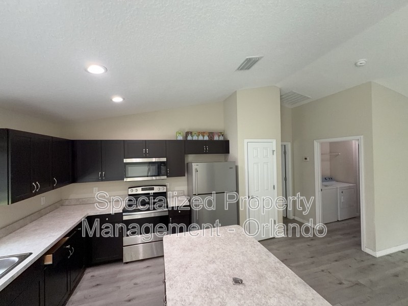 1369 W Dolores Dr - Photo 3 of 11