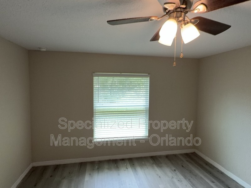 1369 W Dolores Dr - Photo 7 of 11