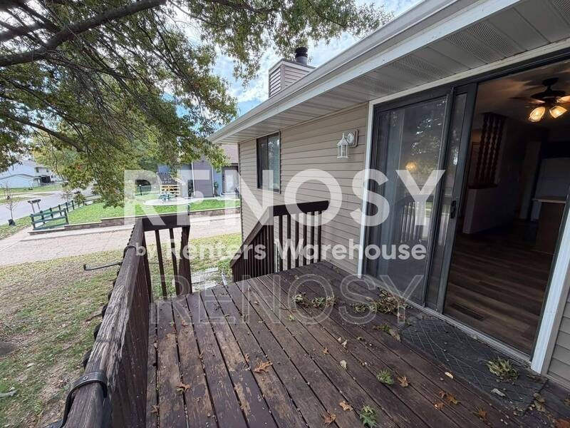 2612 Se 18th Ct - Photo 7 of 19