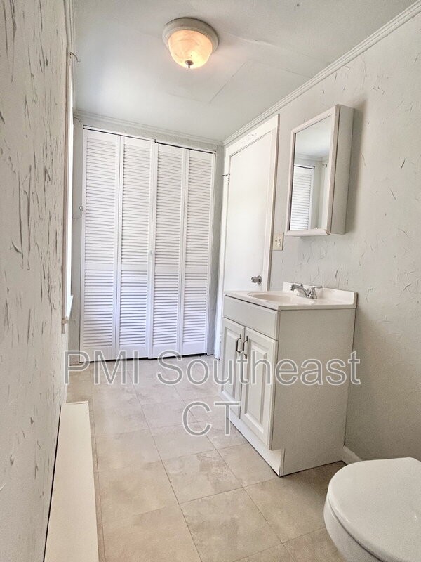 231 Salem Tpke #1 - Photo 5 of 22