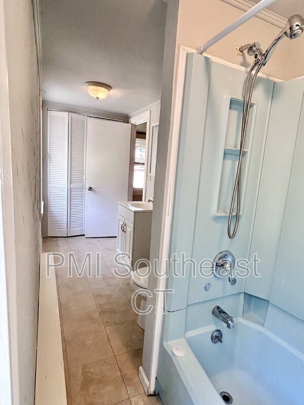 231 Salem Tpke #1 - Photo 6 of 22