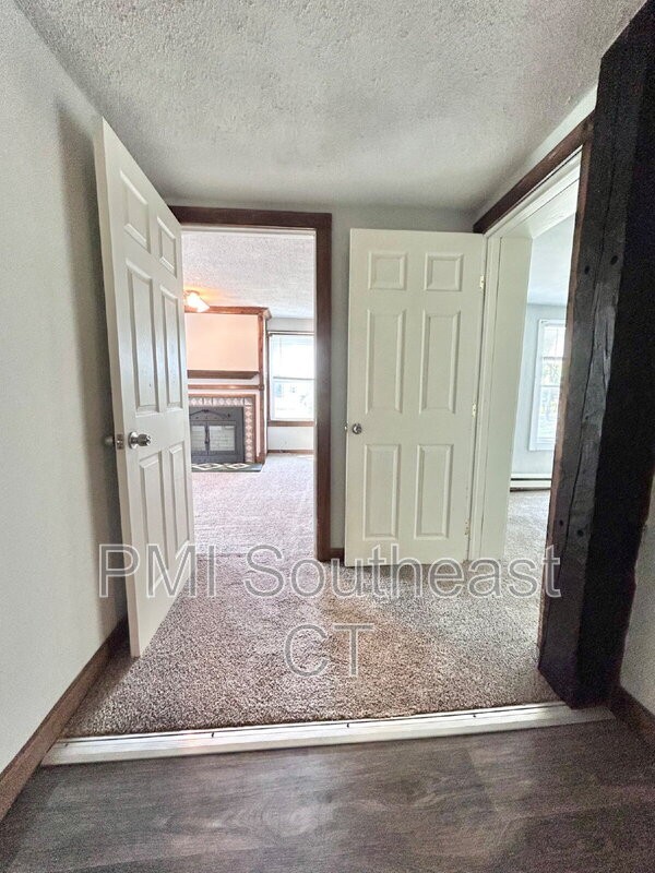 231 Salem Tpke #1 - Photo 7 of 22