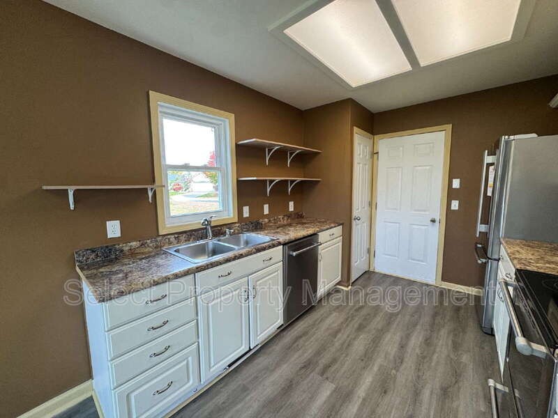 906 Autumn Ridge Ln - Photo 6 of 19