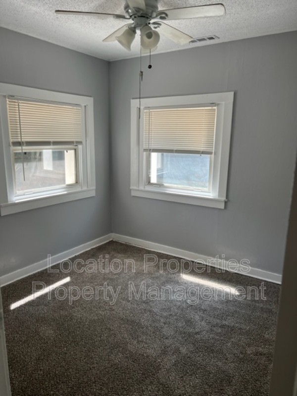 2226 Ohio St - Photo 6 of 10