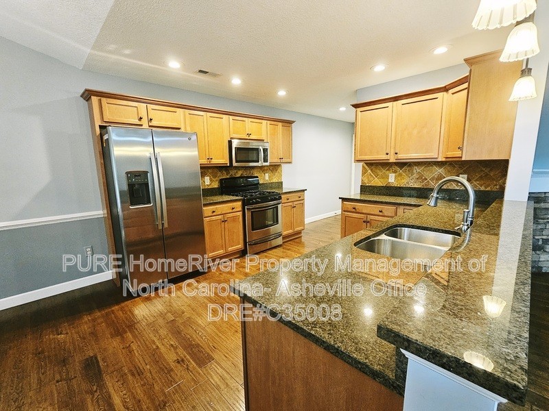 14 Jennlynn Dr - Photo 5 of 20
