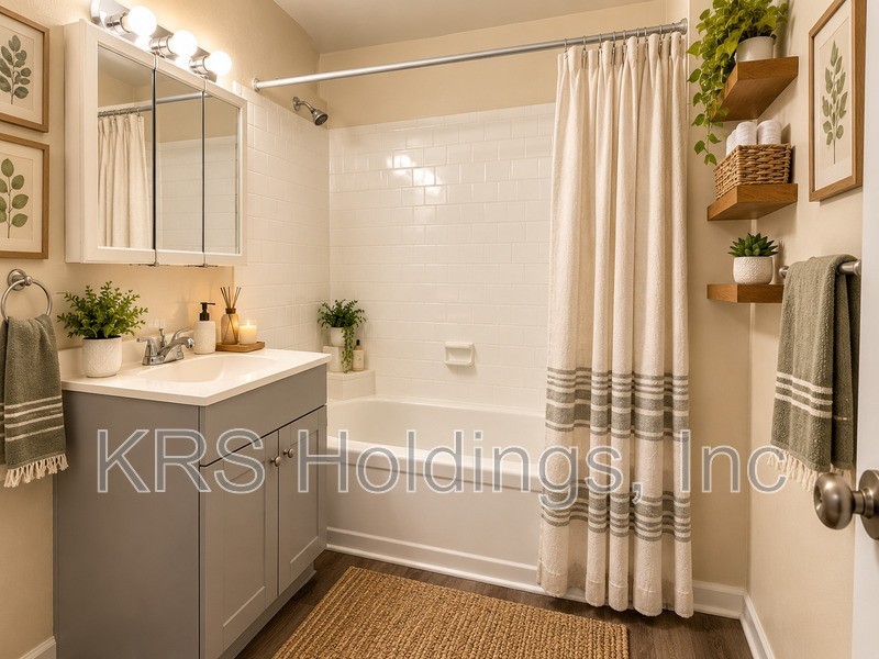 1700 The Carlisle Apartments #2 - Photo 5 of 6