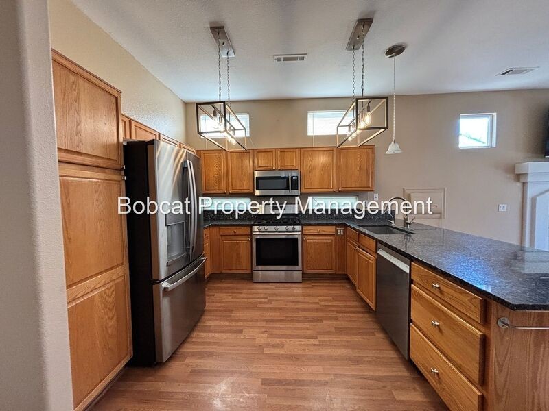 425 Crosswinds Dr - Photo 5 of 50
