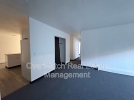 featured image of 3925 E 9th Ave #3