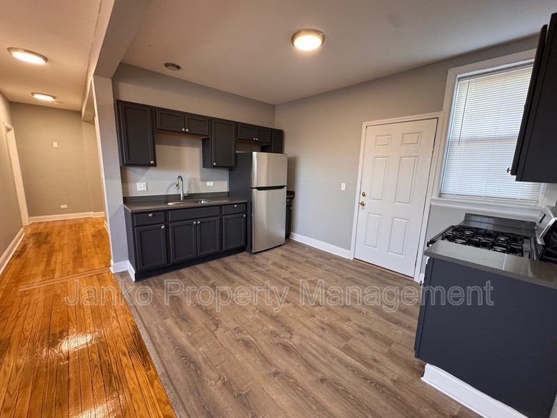 658 E 81st St #2 - Photo 2 of 11