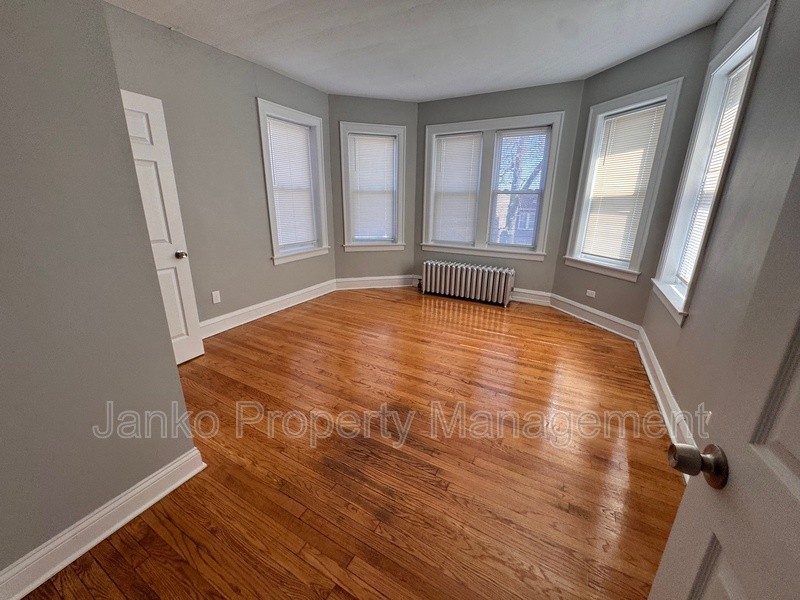 658 E 81st St #2 - Photo 6 of 11