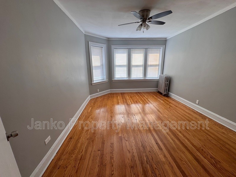 658 E 81st St #2 - Photo 7 of 11
