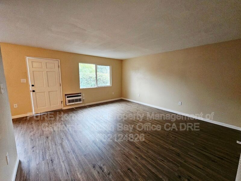 475 Eastlick St #3 - Photo 4 of 18