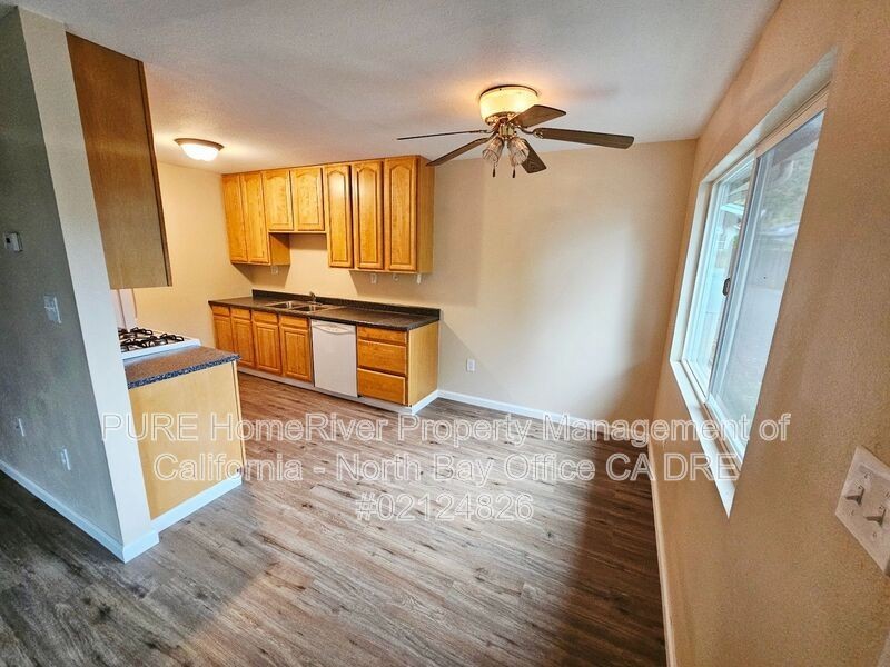 475 Eastlick St #3 - Photo 7 of 18