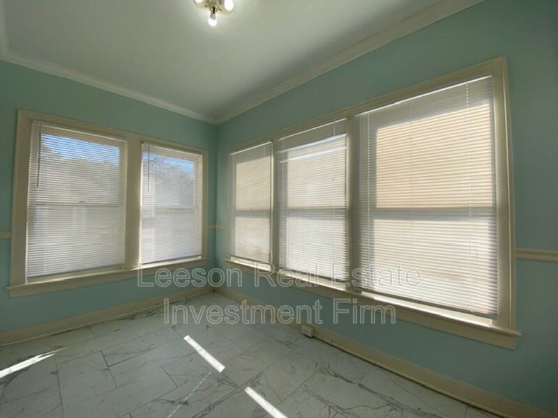 322 College St #C - Photo 6 of 16
