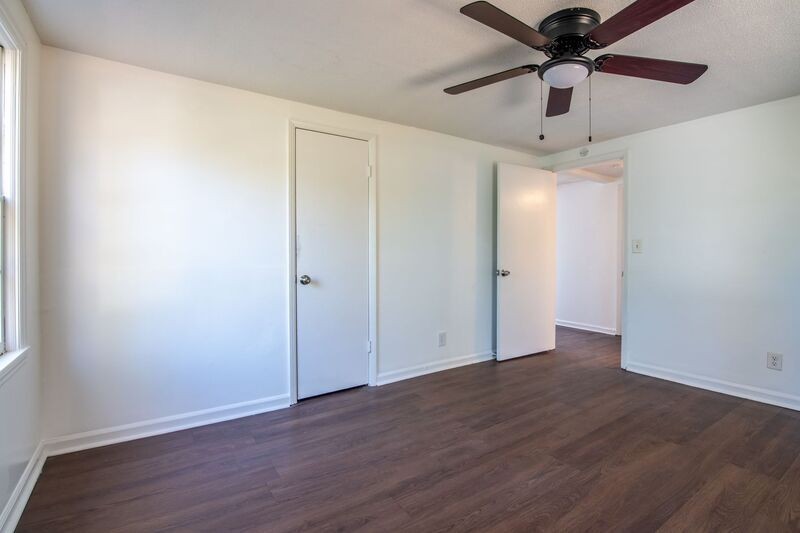 119 Wheeler Dr - Photo 5 of 20