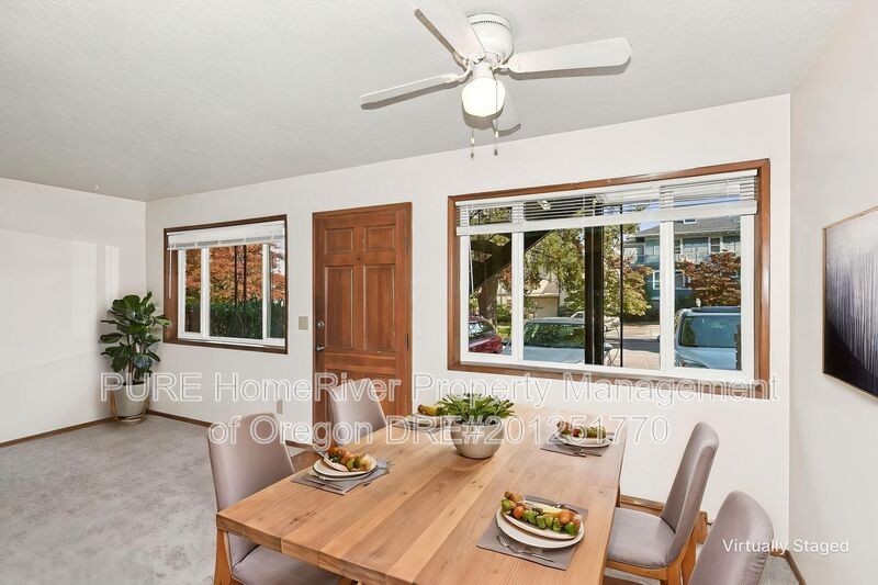 1129 Se 27th Ave - Photo 2 of 21
