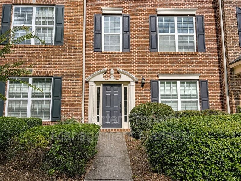 730 Pecan Knoll Dr #8 - Photo 2 of 25