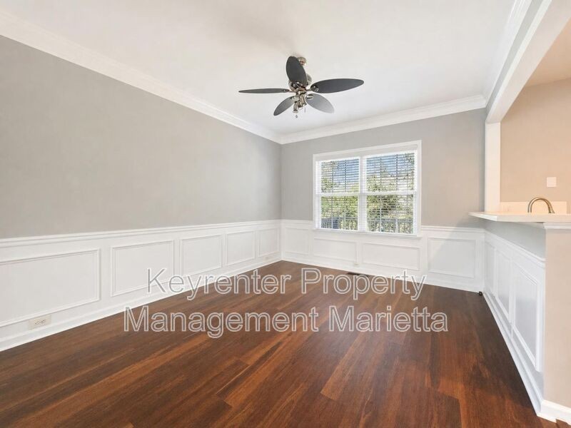 730 Pecan Knoll Dr #8 - Photo 7 of 25