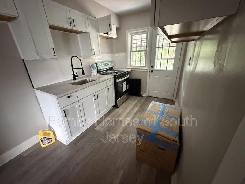 4112 Fairfax Rd - Photo 7 of 16