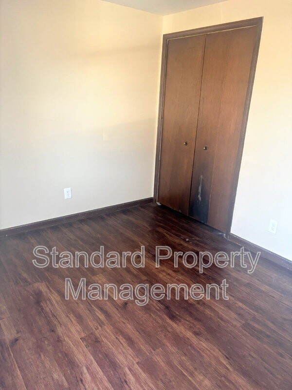 364 Robert Dr #4 - Photo 7 of 7