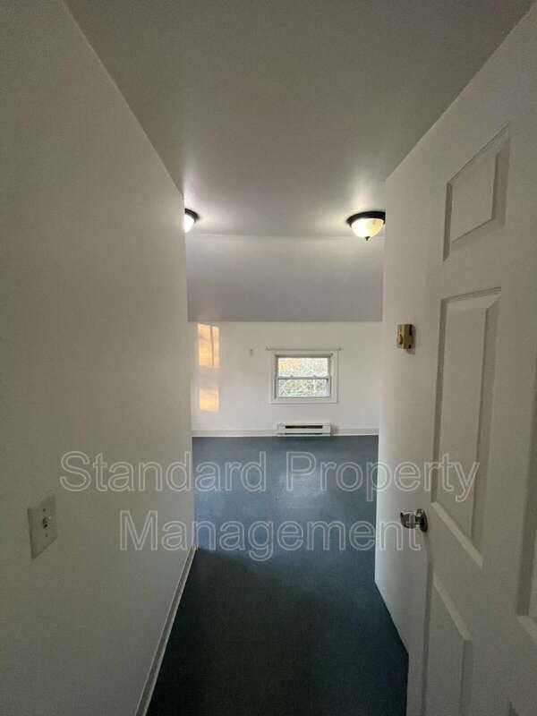 551 Paul Rd - Photo 3 of 24