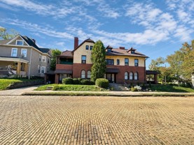 1939 Crafton Blvd - Photo 1 of 1