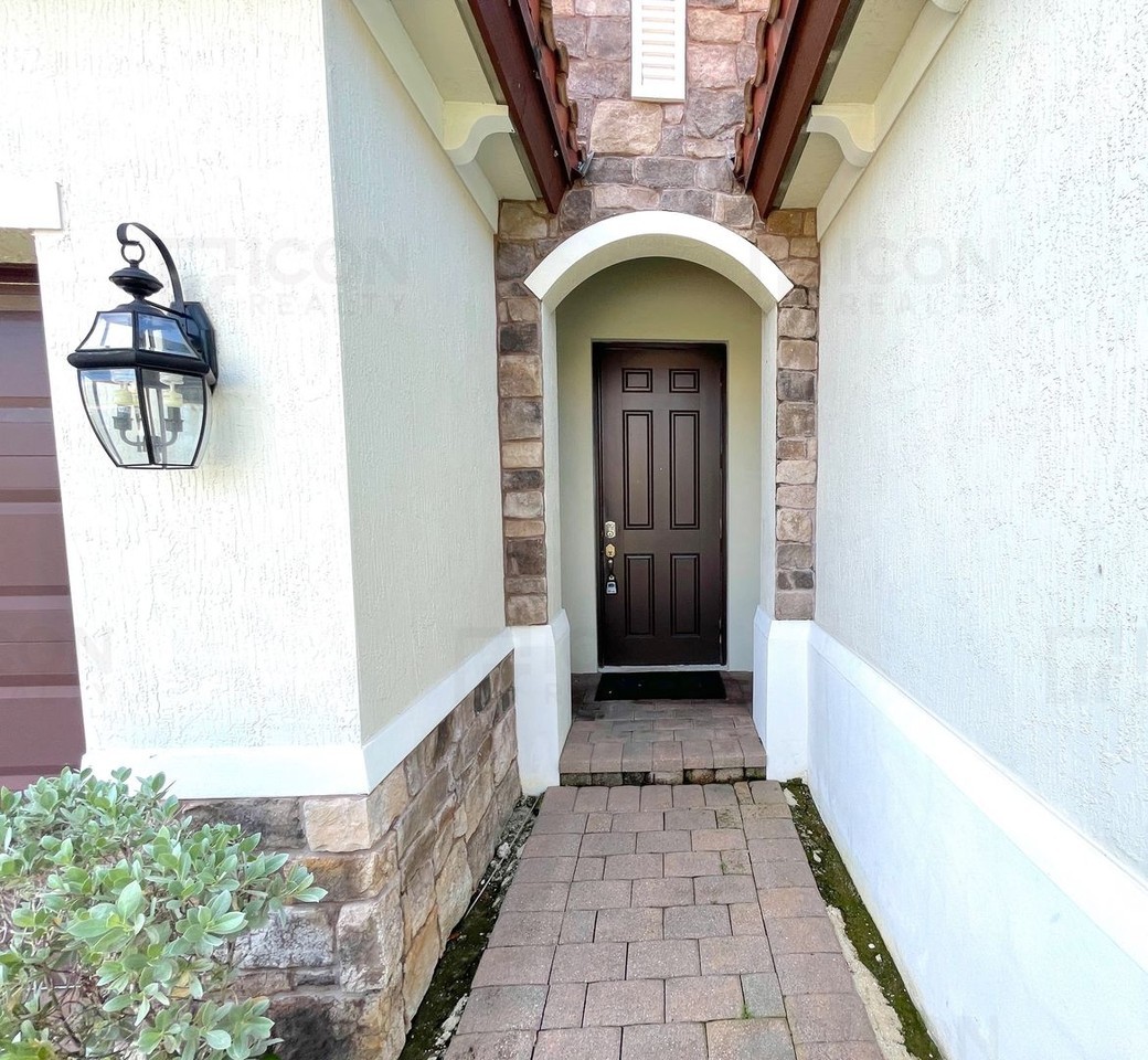 6029 Sandhill Crane Dr - Photo 2 of 16