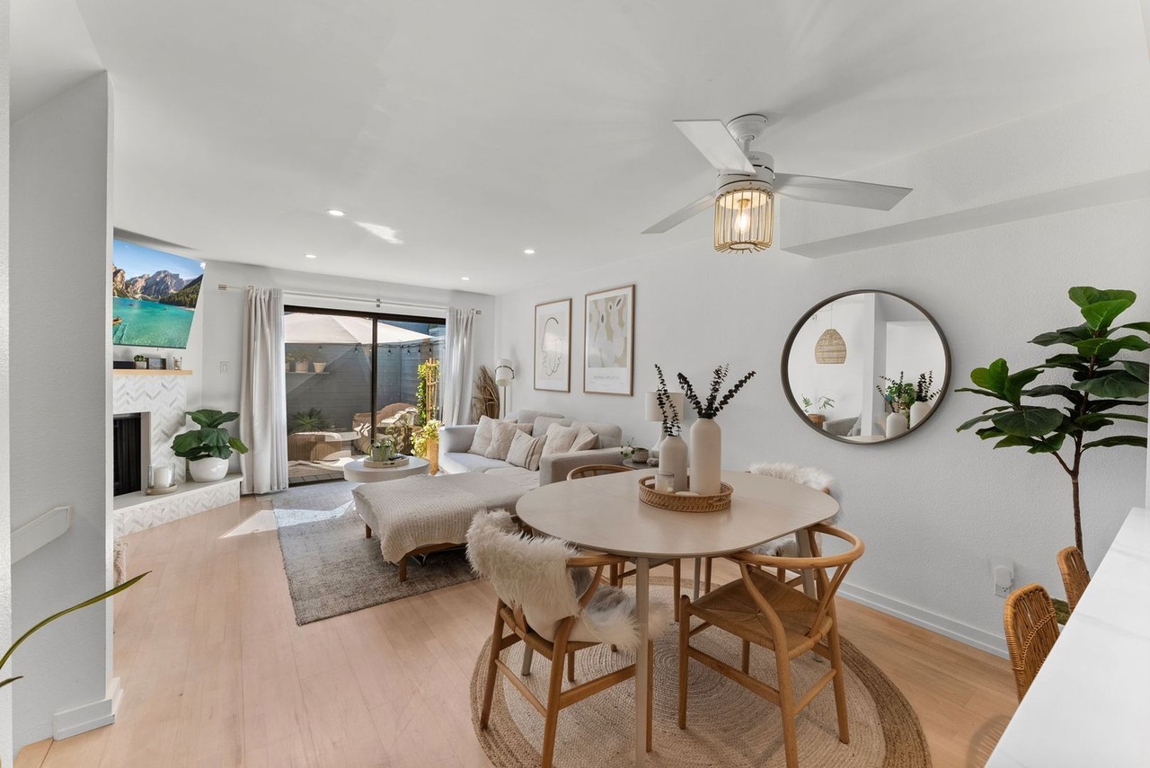 909 Intrepid Ct - Photo 6 of 25