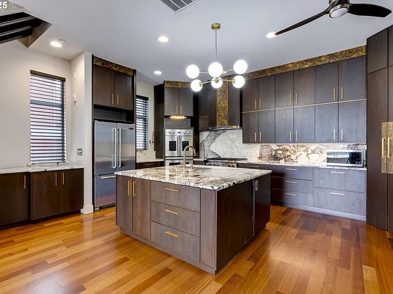 1716 Nw Riverscape St - Photo 3 of 45
