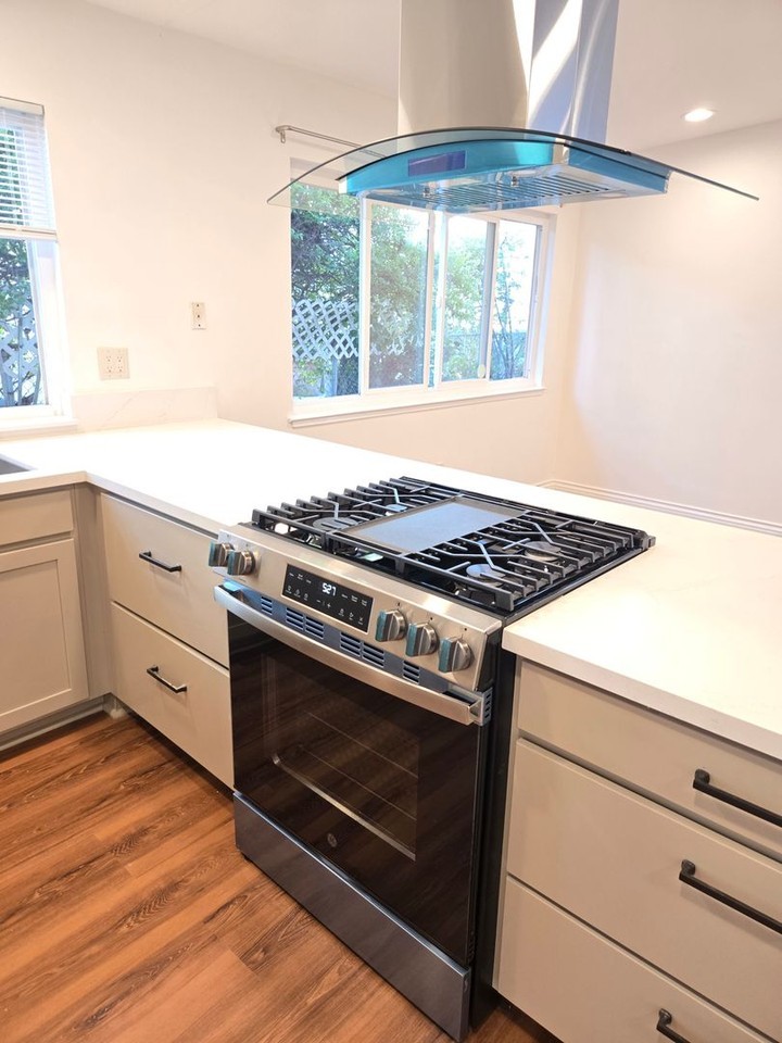 27984 Beechgate Dr - Photo 5 of 19