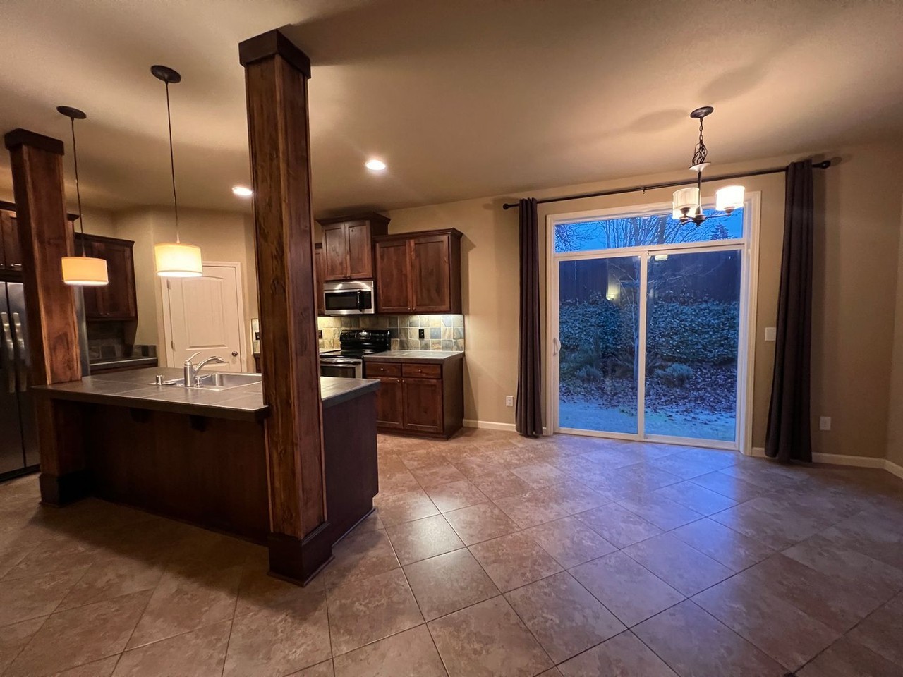 4513 Ne 91st Way - Photo 7 of 27