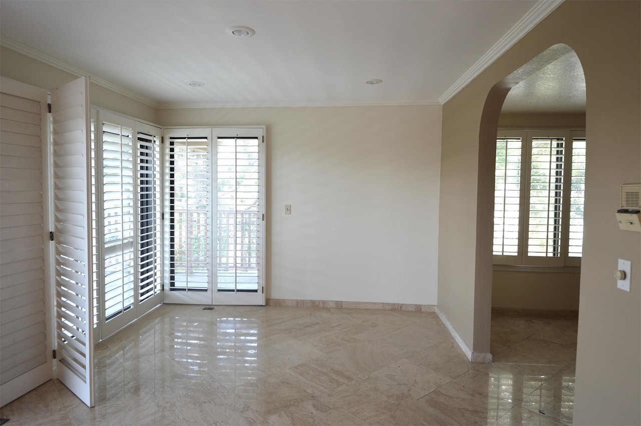 Riviera Circle - 6254 - Photo 5 of 26