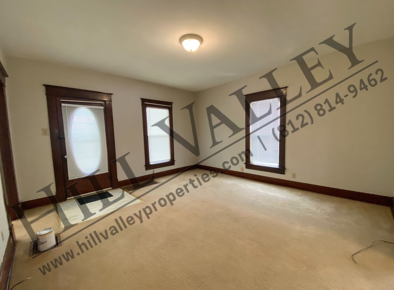 115 N 7th St - Photo 3 of 12