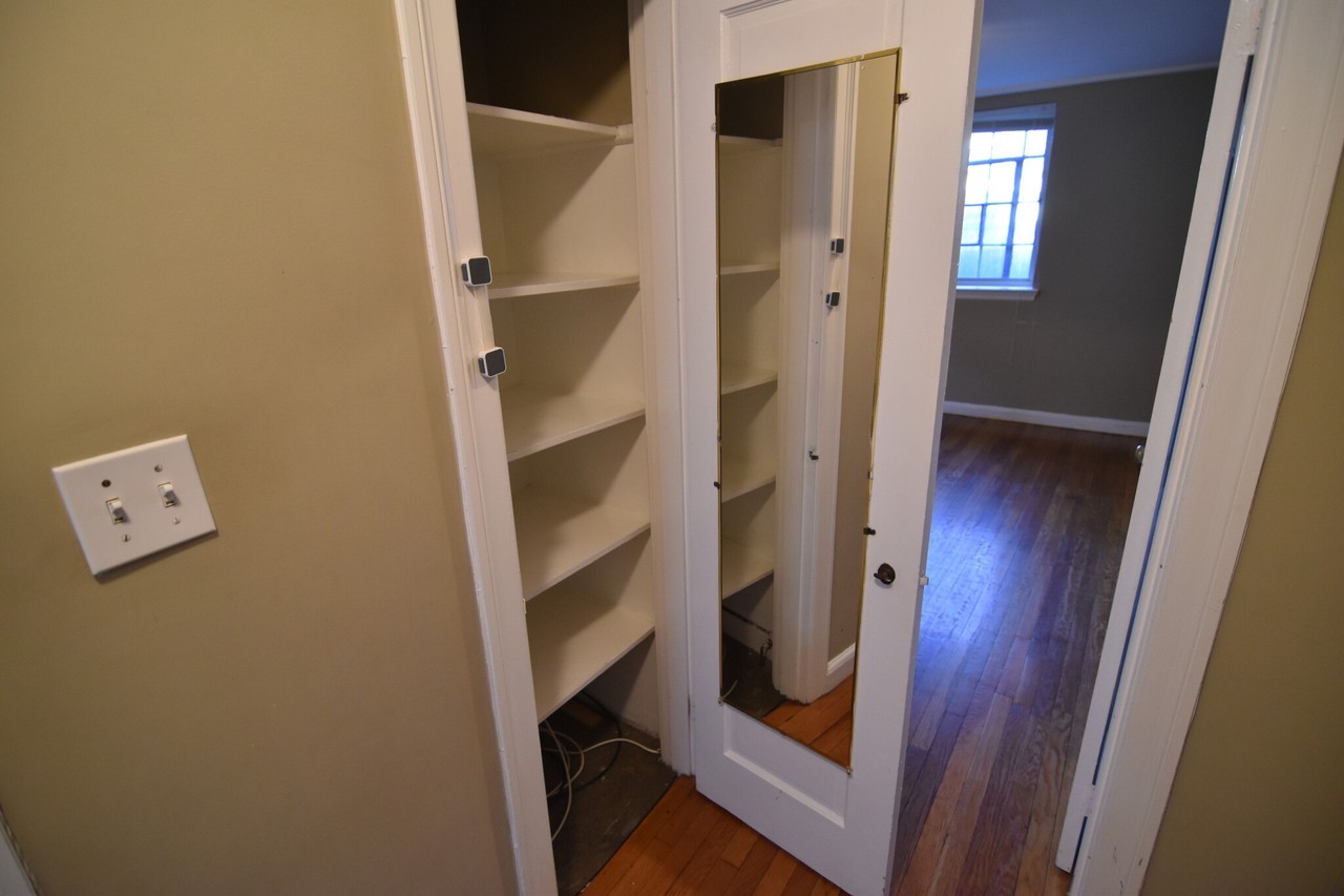 28 Richardson St #5 - Photo 2 of 6