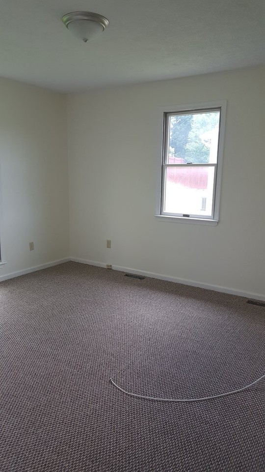 113 Bright Star Ct - Photo 7 of 11