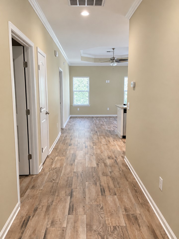108 Gary Cir - Photo 4 of 16