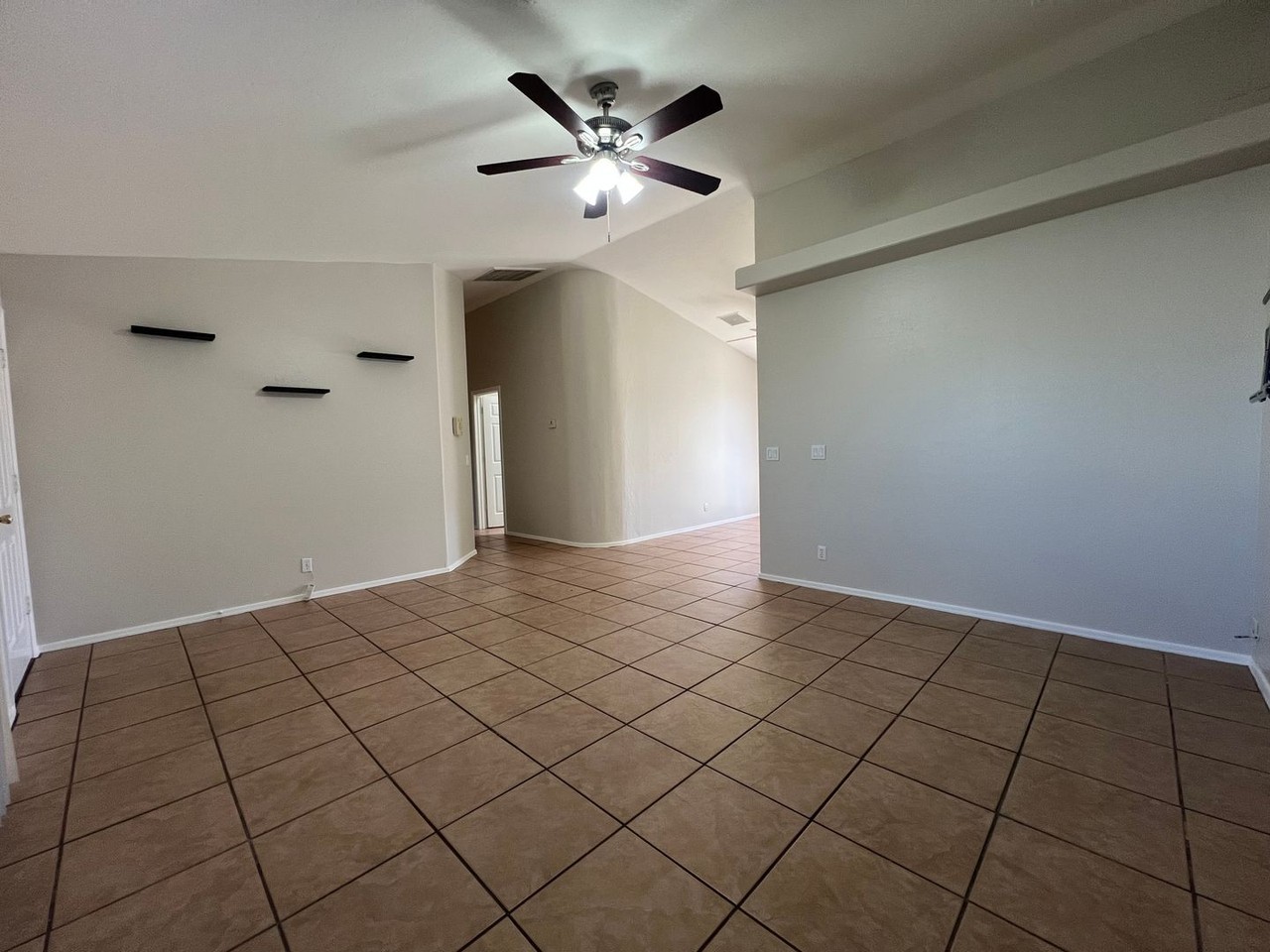 595 S Stardust Ln - Photo 2 of 17